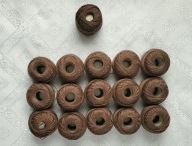 KORDONEK DO HAFTOWANIA I ROBÓTEK SZYDEŁKOWYCH KOLOR BRĄZOWY