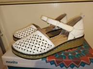 Manitu sandały białe ażurowe koturna 38