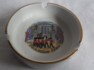 PORCELANOWA POPIELNICZKA BUCKINGHAM PALACE ANGLIA