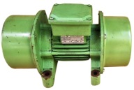 Wibrator Silnik wibracyjny Elektrowibrator 0,37 kW - 5960 Niutona Nowy