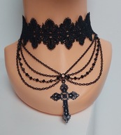 Naszyjnik choker koronkowy czarny z krzyżem i łańcuszkami