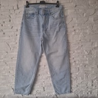 Spodnie Bershka eur 40 usa 31