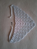 Chustka dziecięca na głowę, ręcznie robiona na szydełku, ok. 6-9 msc, kolor