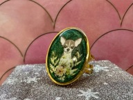 Ręcznie robiony pierścionek z żywicy – prezent chihuahua upominek