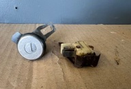 Chevrolet Corvette C3 1982 zamek zawleczka drzwi #653