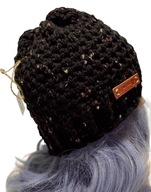 Czarna czapka z serii "Tweed", z wełną, handmade, unikat