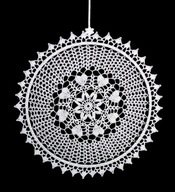 Zawieszka ozdoba na okno szydełkowa 26cm biała (Z157)