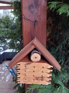 Domek dla owadów pszczół zapylaczy murarek