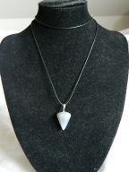 Ochronny szary agat, antystresowy kamień, wisiorek uniseks - wahadełko