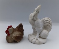 kogut z piłką i brązowa kurka - 2 figurki - stare - vintage