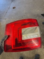 Skoda Octavia 3 III Kombi Lampa Tyl Tylna Prawy Prawa Strona 5E9945112B ORI