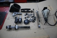 Śruby Szpilki Silnika Ośka Crash Pady Ślizg Yamaha R6 RJ05 RJ09 5SL 03-05