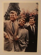 JOHN F. KENNEDY - CIEKAWE ZDJĘCIE, KARTKA - KOLOR - CZYSTA, STARA