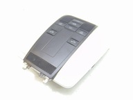 LAMPKA WNĘTRZA KABINY MERCEDES C W204 W207 AMG A2049063002