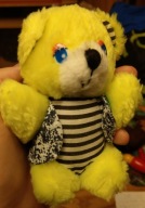 Żółty miś maskotka pluszak