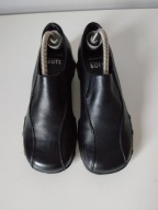 Śliczne markowe obuwie damskie Clarks Soft UK 4 EUR 37