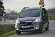 Peugeot Partner 1.2T nawi doinwestowany Car Play