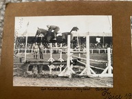 Kpt. Królikiewicz , koń ( Mylord ) . Nicea 1929. Puchar Narodów . hippika