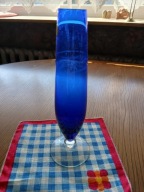 Piękny szklany wazon - kielich