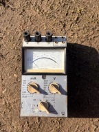 miernik uniwersalny zabytkowy PRL przyrząd pomiarowy.