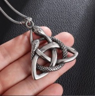 Wisior Talizman Irlandzki Węzeł Mocy Triquetra i Węże