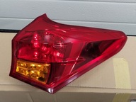TOYOTA AURIS II 12-15 KOMBI LAMPA PRAWA TYŁ TYLNA EUROPA