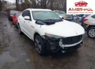 Maserati Levante S 2021 3.0 Benzyna 424KM