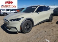 Ford Mustang Mach-E Select 2025 Elektryczny 266KM