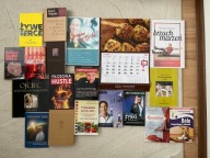 dużo nowe książki Owsiak Kalendarz 2026 Horoskop Pomagam WOŚP Zdrowe dzieci