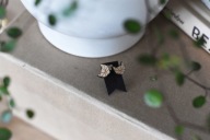 geometryczne kolczyki kotki od Manemis x Fundacja KOT