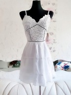 BIAŁA HAFTEM KWIATY SUKIENKA ODKRYTE PLECY WIĄZANA ODKRYTY DEKOLT LETNIA