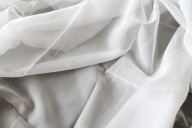 11773 FIRANA BIAŁY WOAL Z TKANYM WZOREM DESZCZYK taśma 1 SZT 150 X 250