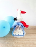 Tort z pampersów na pierwszą wizytę u noworodka, niespodzianka baby shower