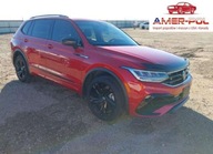 Volkswagen Tiguan 2.0T Se R-Line Black 2024 2.0 Benzyna 184KM