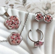 Komplet biżuterii z różowymi kwiatami w żywicy, prezent dla Mamy