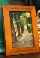 SYGNOWANY OBRAZ OLEJ W DREWNIANEJ RAMIE