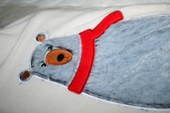 DUŻY TERMOFOR NA WODĘ 1,75 L PLUSZOWY MIŚ NIEDŹWIADEK W SZALIKU