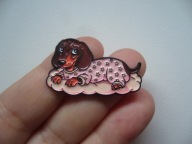 PIN PRZYPINKA BROSZKA PIES JAMNIK