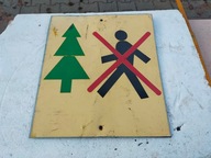 tablica informacyjna malowana ostrzegawcza