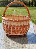 Koszyk zakupowy z polskiej wikliny