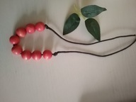 Naszyjnik drewniany różowy