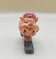 Szczęśliwa ŚWINKA zjeżdża na nartach rewelacyjna !