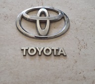 Emblematy znaczek logo tył TOYOTA YARIS II AURIS II AVENSIS T27