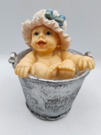 Świetny dwuzębny bobas malec Bobas kąpiący się w cynowym wiadrze 13cm