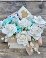 BOX KOPERTA Z KWIATAMI MYDLANYMI I CZEKOLADKAMI NA KOMUNIĘ DLA CHŁOPCA