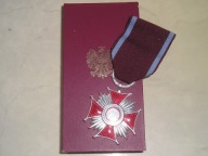 SREBRNY KRZYŻ ZASŁUGI III RP PUDEŁKO