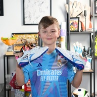 Korki meczowe MIZUNO z autografem od Rafał Gikiewicz - Jacob the Goalkeeper