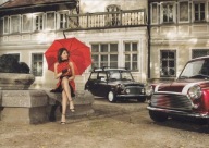 MINI MORRIS - MINI COOPER - PIĘKNA KOBIETA - PARASOL - KAMIENNY LEW