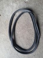 MERCEDES W213 SEDAN USZCZELKA BAGAŻNIKA TYŁ TYLNA CZARNA A2137505100