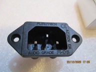 Gniazdo zasilające IEC Furutech FI-06 Cu rodowane